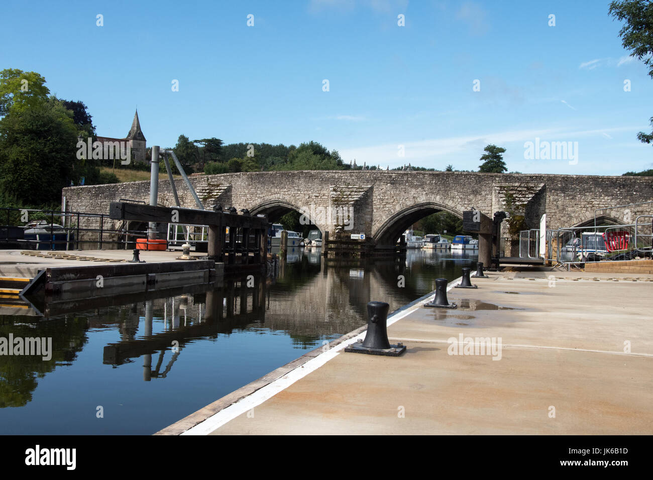 East farleigh lock hi-res stock photography and images - Alamy