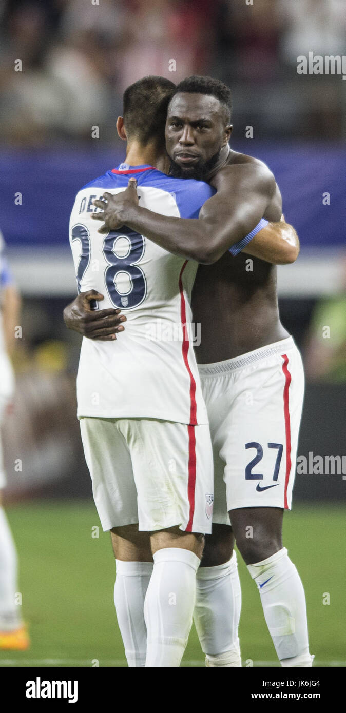 Arlington, Texas, USA. 22nd July, 2017. U.S.A player #27 JOZY ALTIDORE being congratulated for his, by fellow teammate #28 CLINT DEMPSEY Credit: Hoss Mbain/ZUMA Wire/Alamy Live News Stock Photo