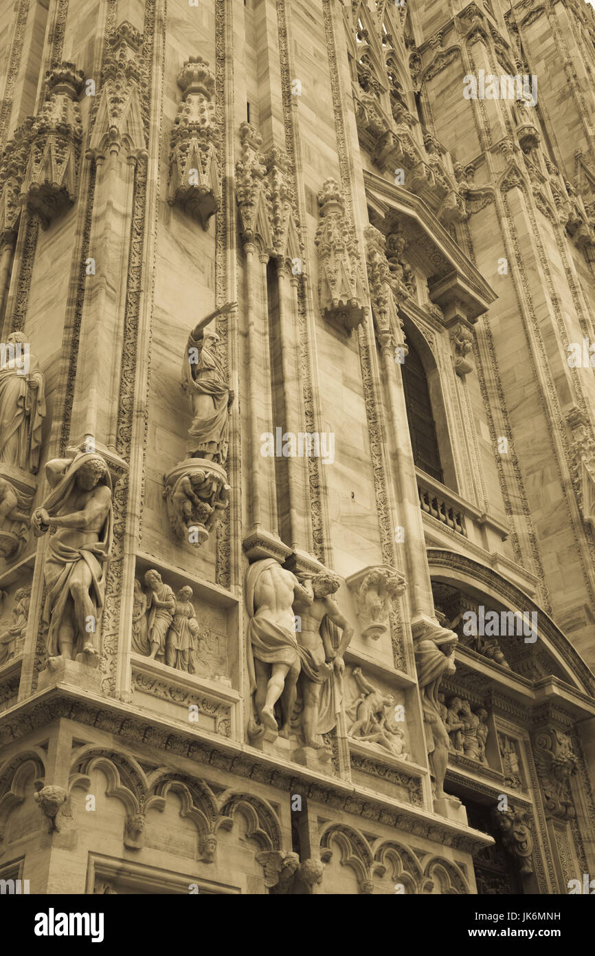 Italy, Lombardy, Milan, Duomo, cathedral, exterior sculptures Stock Photo