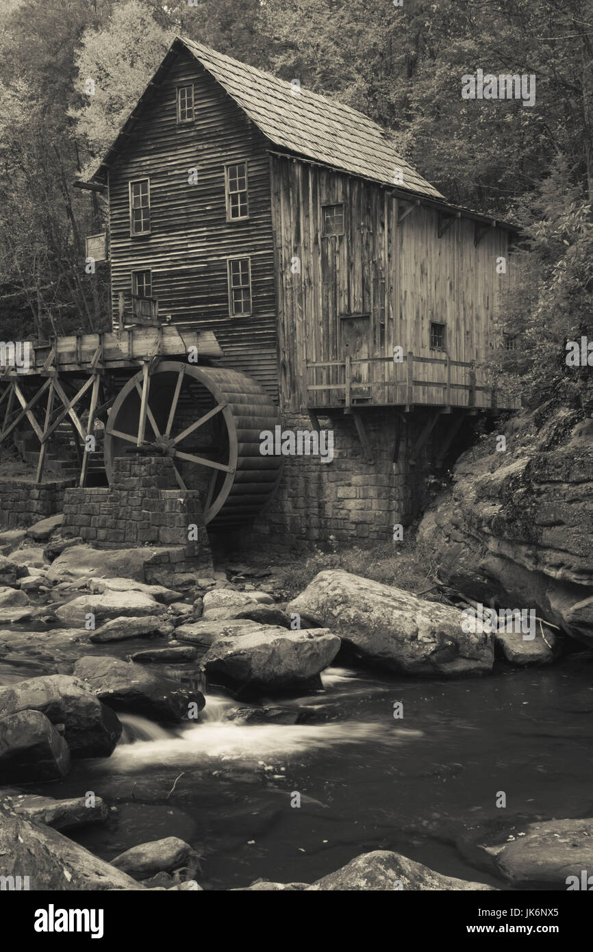 USA, West Virginia, Clifftop, Babcock State Park, The Glade Creek Grist