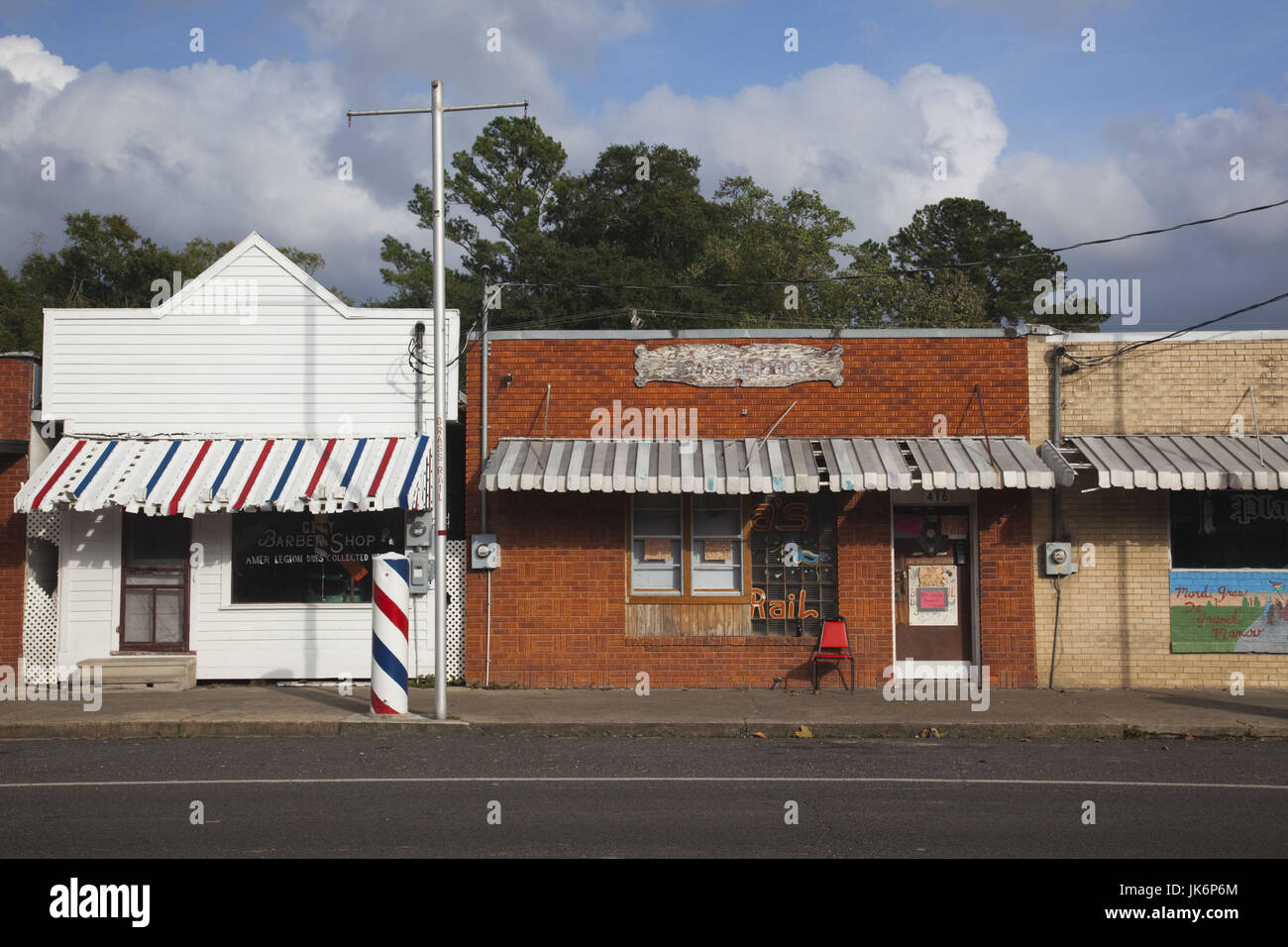 Downtown and rt 104 hires stock photography and images Alamy