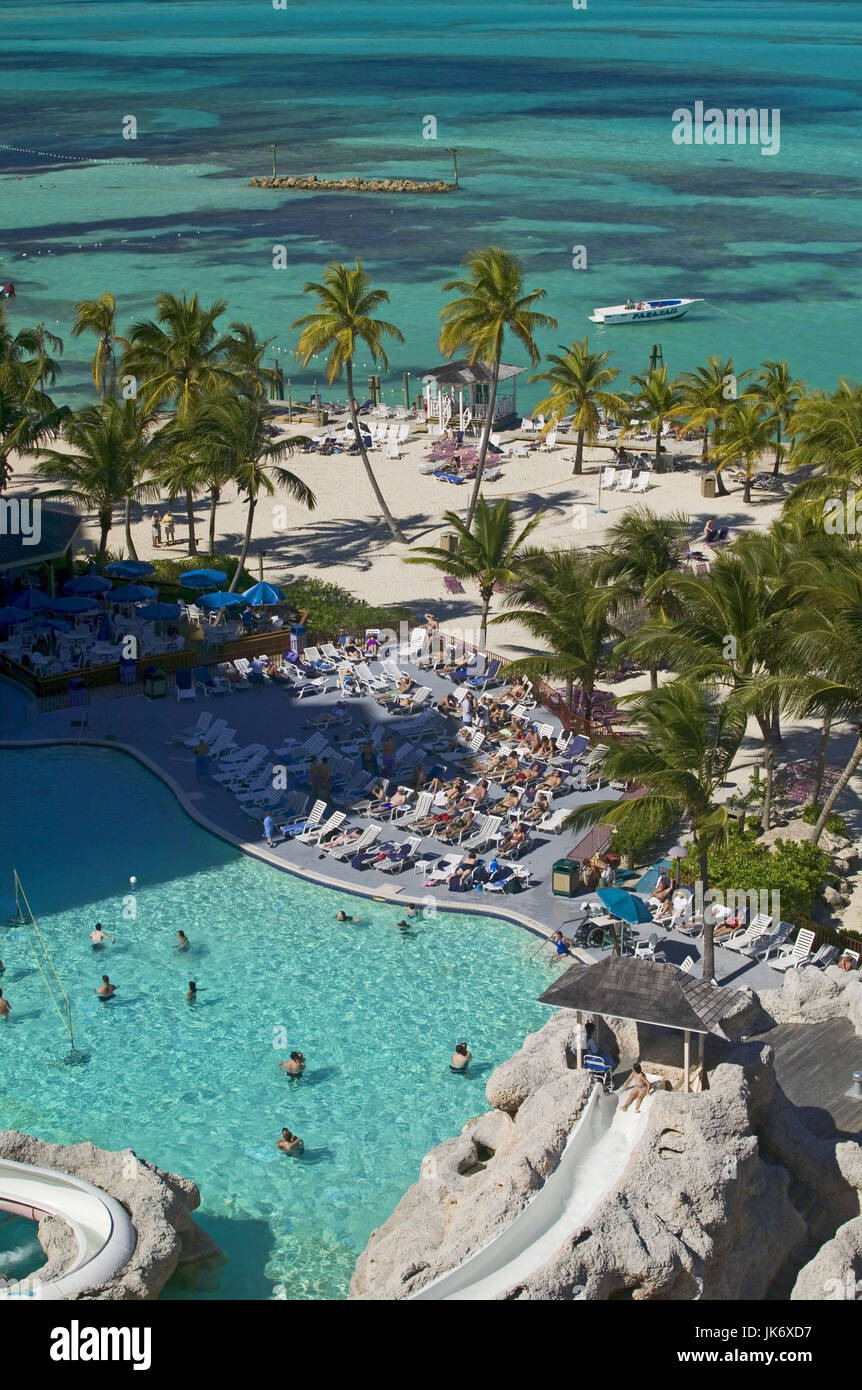 Karibik, Bahamas, Hotelanlage, Pool, Strand, Meer Stock Photo
