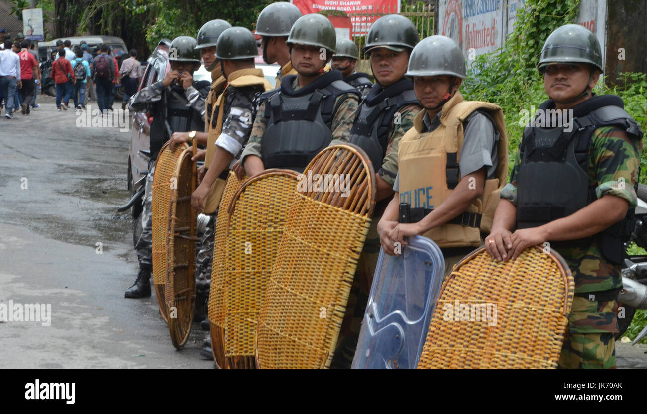 Darjeeking, India. 21st July, 2017. Unrest in Darjeeling - The total region of Darjeeling is on a standstill, and under the strict surveillance of police since 35 days of Gorkha Land strike. Credit: Sandip Saha/Pacific Press/Alamy Live News Stock Photo