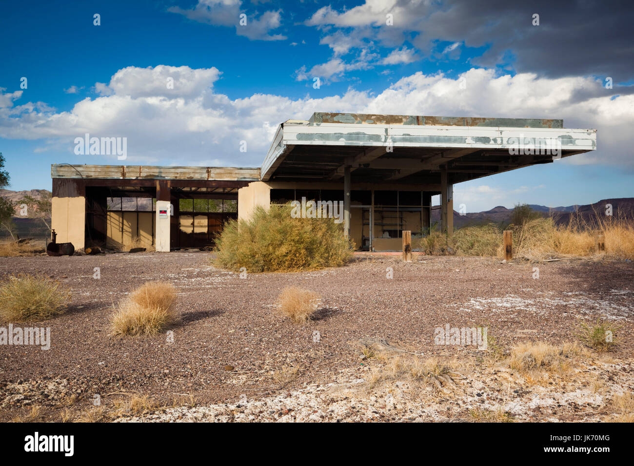USA, Nevada, Great Basin, Beatty, abandoned gas station Stock Photo