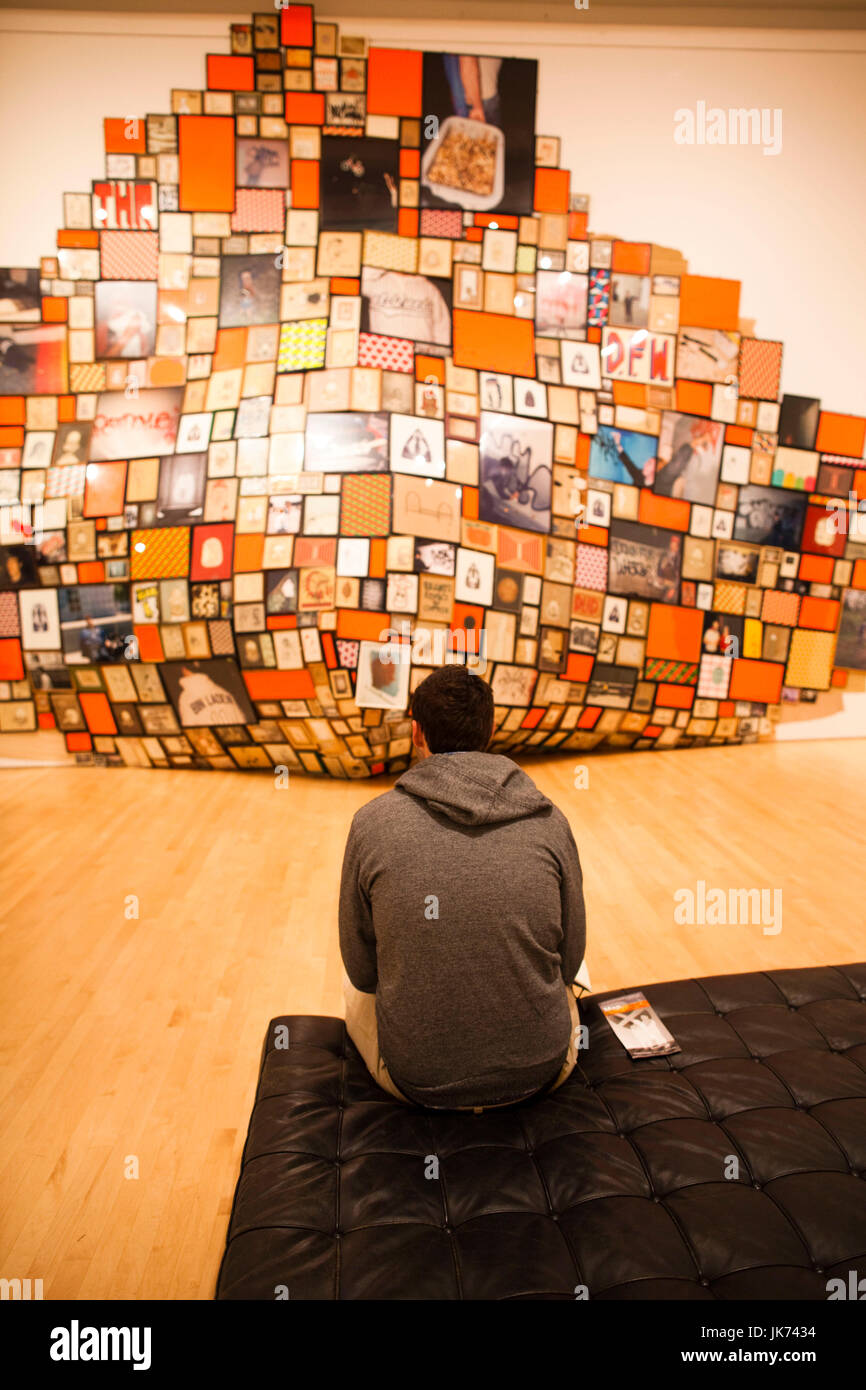 USA, California, San Francisco, SOMA, San Francisco Museum of Modern Art, SFMOMA, Untitled by Barry McGee and visitor, NR Stock Photo