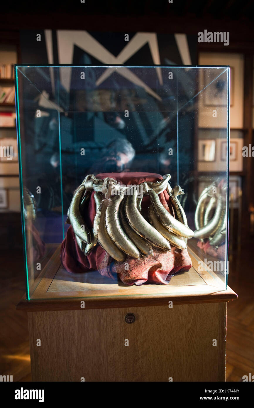 France, Aquitaine Region, Dordogne Department, Castelnaud-la-Chapelle, Chateau des Milandes, former home of dancer Josephine Baker, famous banana skirt worn by Josephine Baker Stock Photo