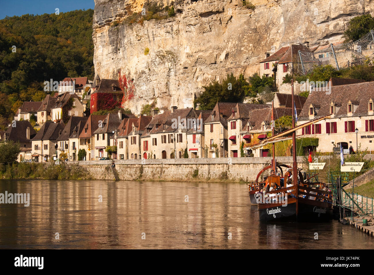 France, Aquitaine Region, Dordogne Department, La Roque Gageac, town on the Dordogne River and tour boats Stock Photo