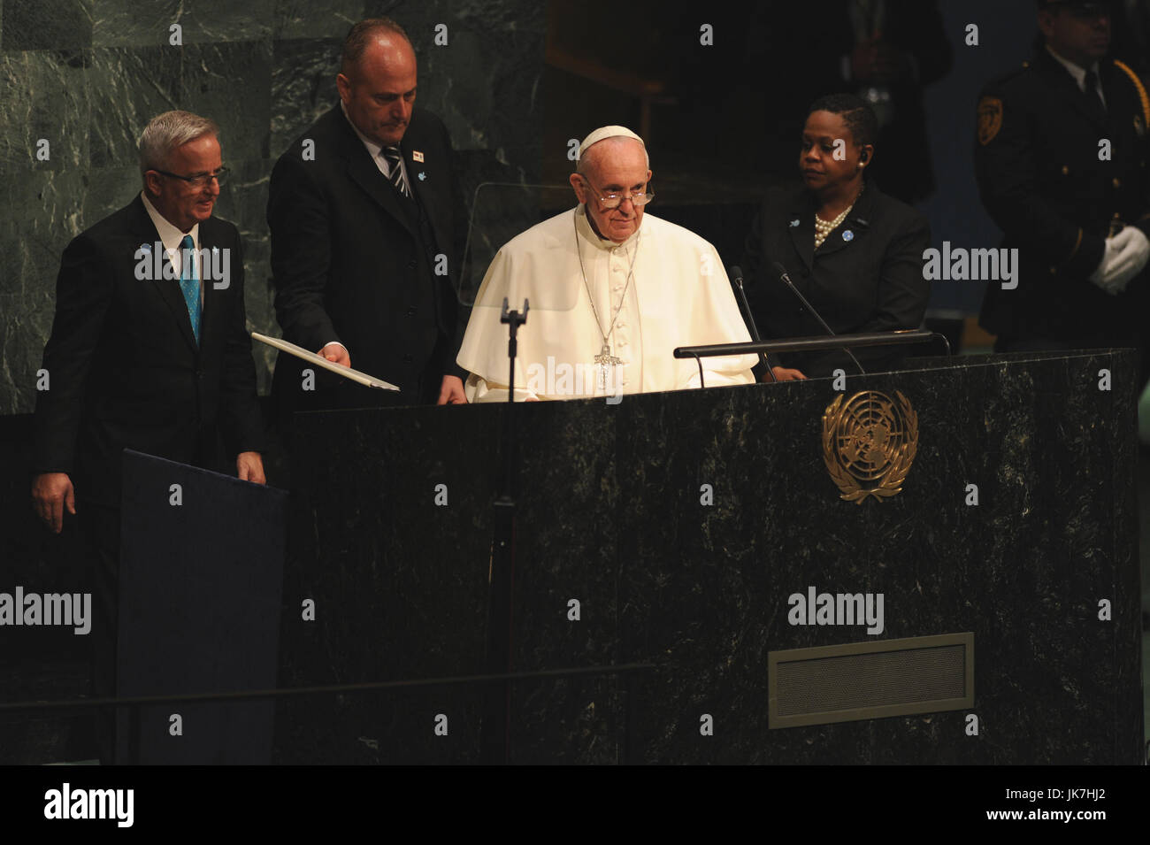 Assembly Pope's NEW YORK, NY - SEPTEMBER 25: Pope Francis at the United Nations General ...