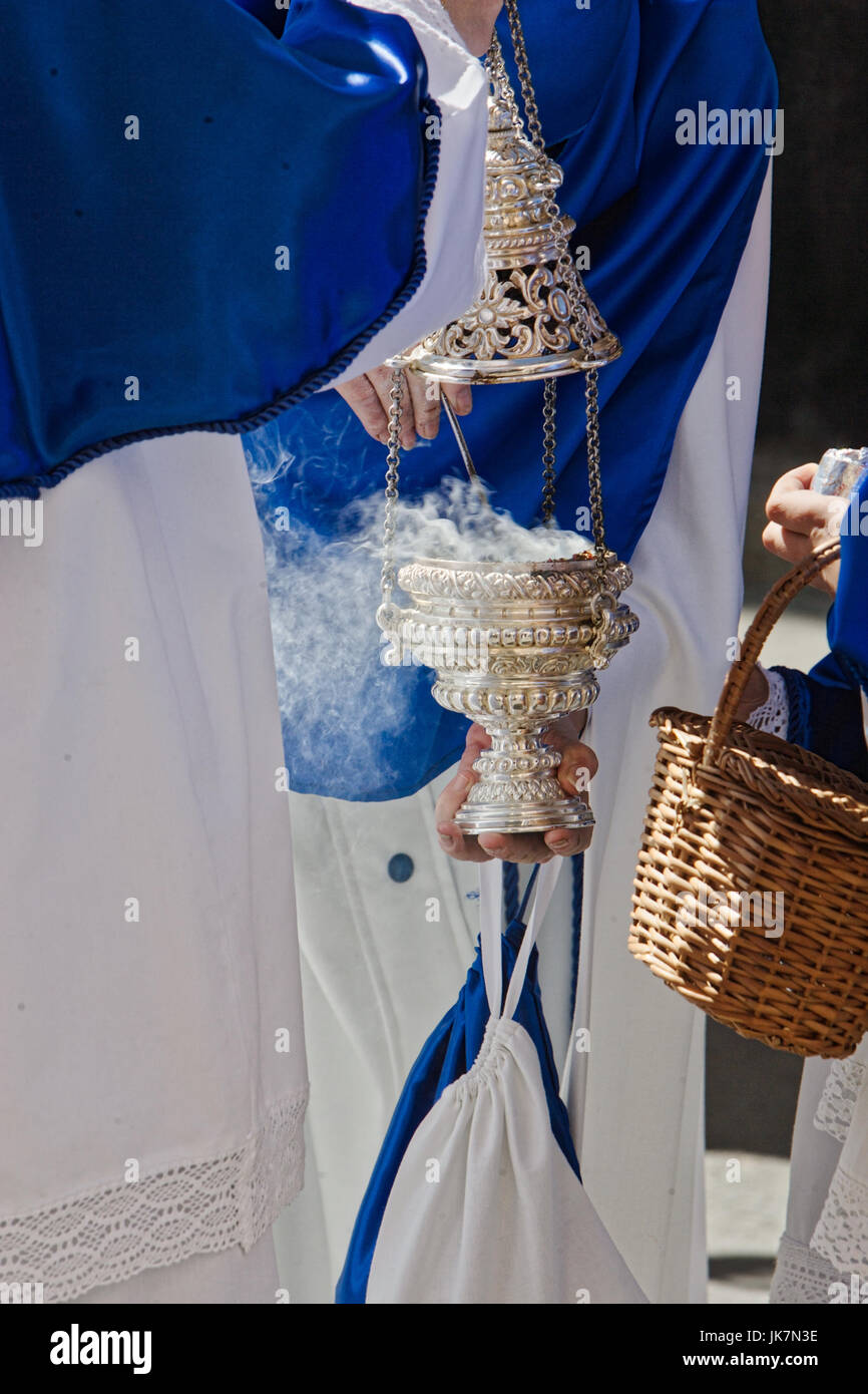Incense altar boy hires stock photography and images Alamy
