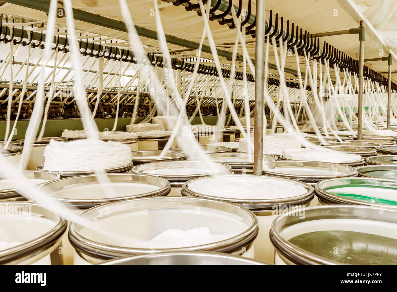 Spinning factory it is the production of machinery and