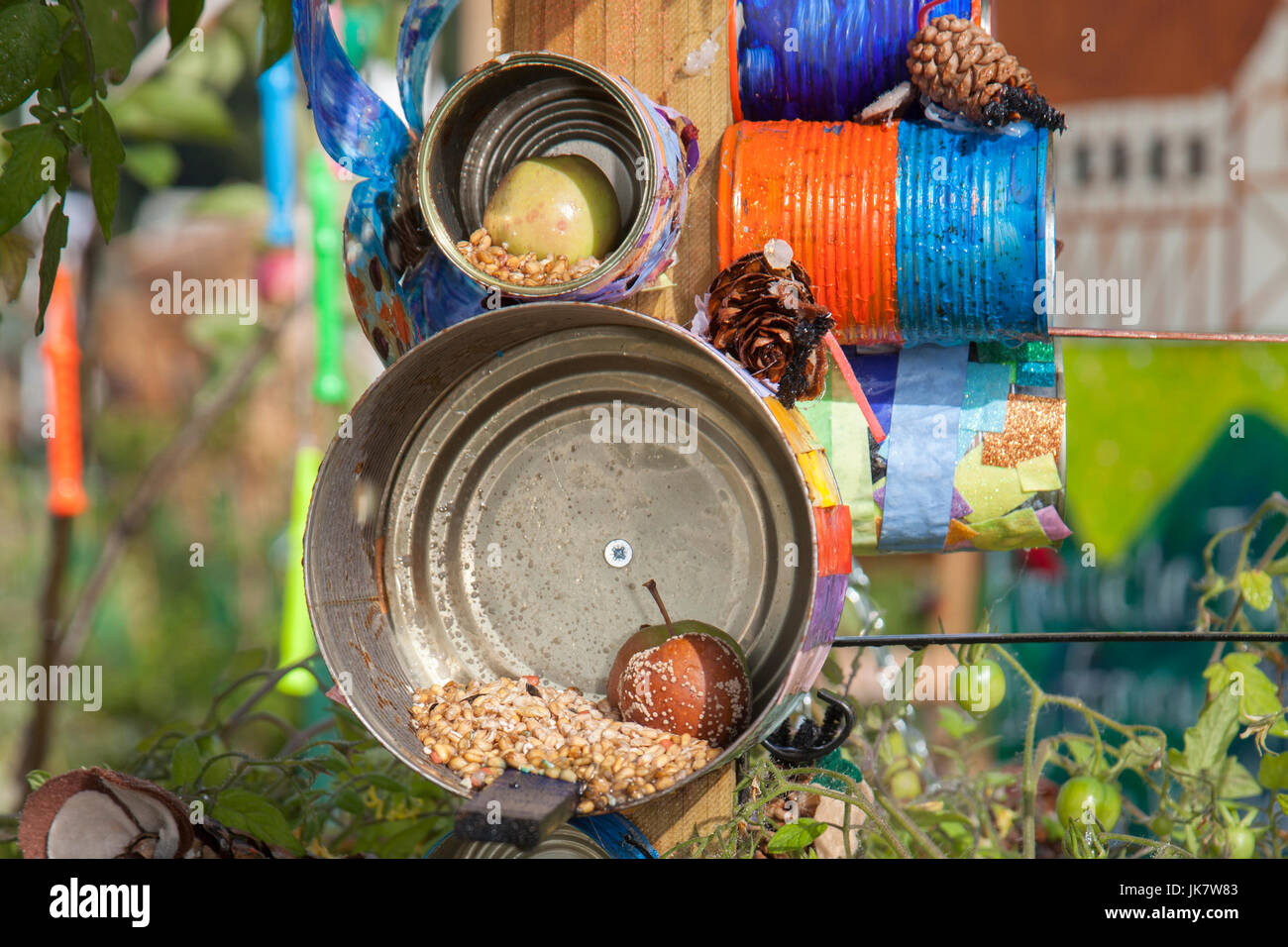 Diy Bird Feeder Stock Photos Diy Bird Feeder Stock Images Alamy