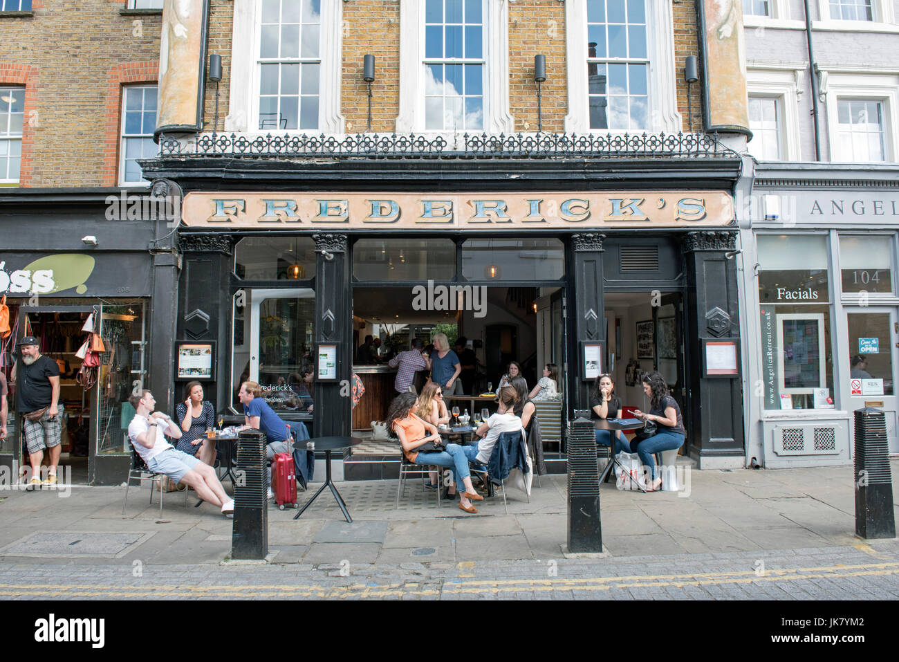 Frederick's restaurant and bar, Camden Passage, London Borough of Islington, England Britain UK Stock Photo