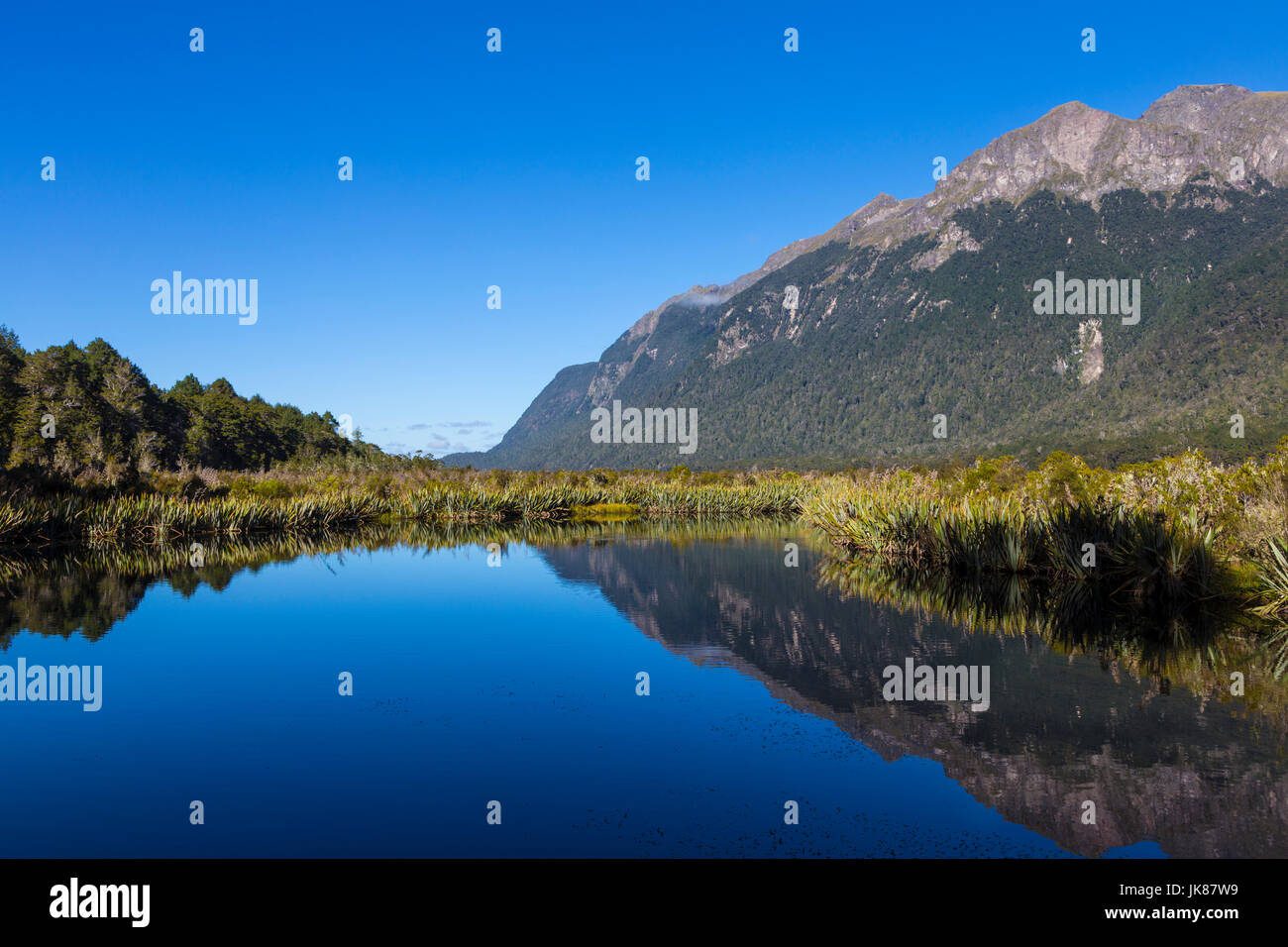 Mirror Lakes with Earl Mountains in the background, Te Anu, New Zealand Stock Photo