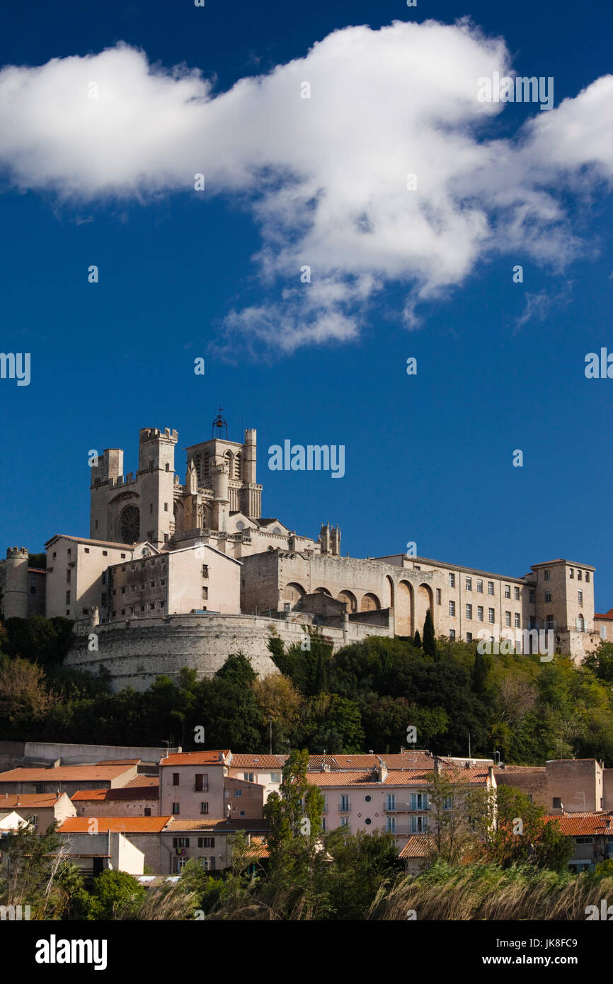 France, Languedoc-Roussillon, Herault Department, Beziers, Cathedrale ...