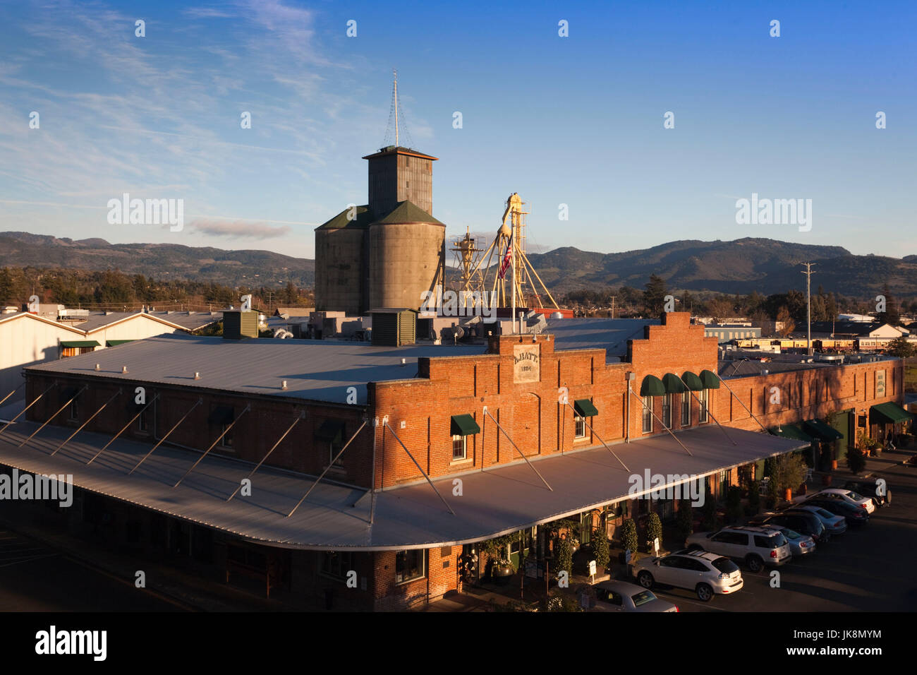 Renovated warehouses along the napa river hires stock photography and