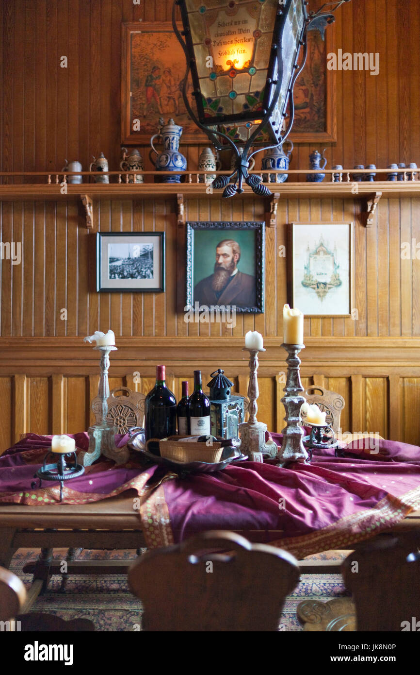 Rubicon vineyard hires stock photography and images Alamy