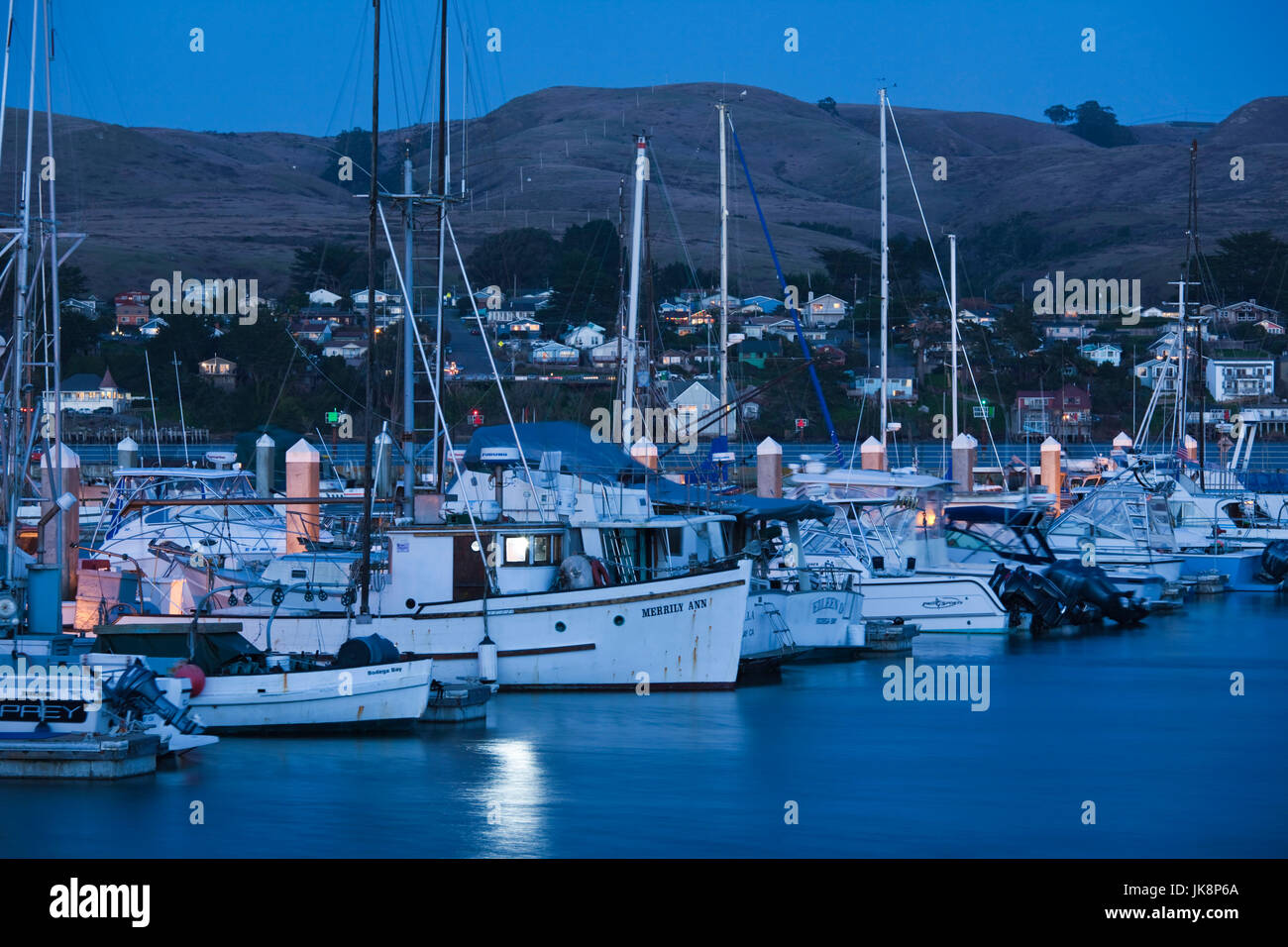 USA, California, Northern California, North Coast, Bodega Bay, fishing