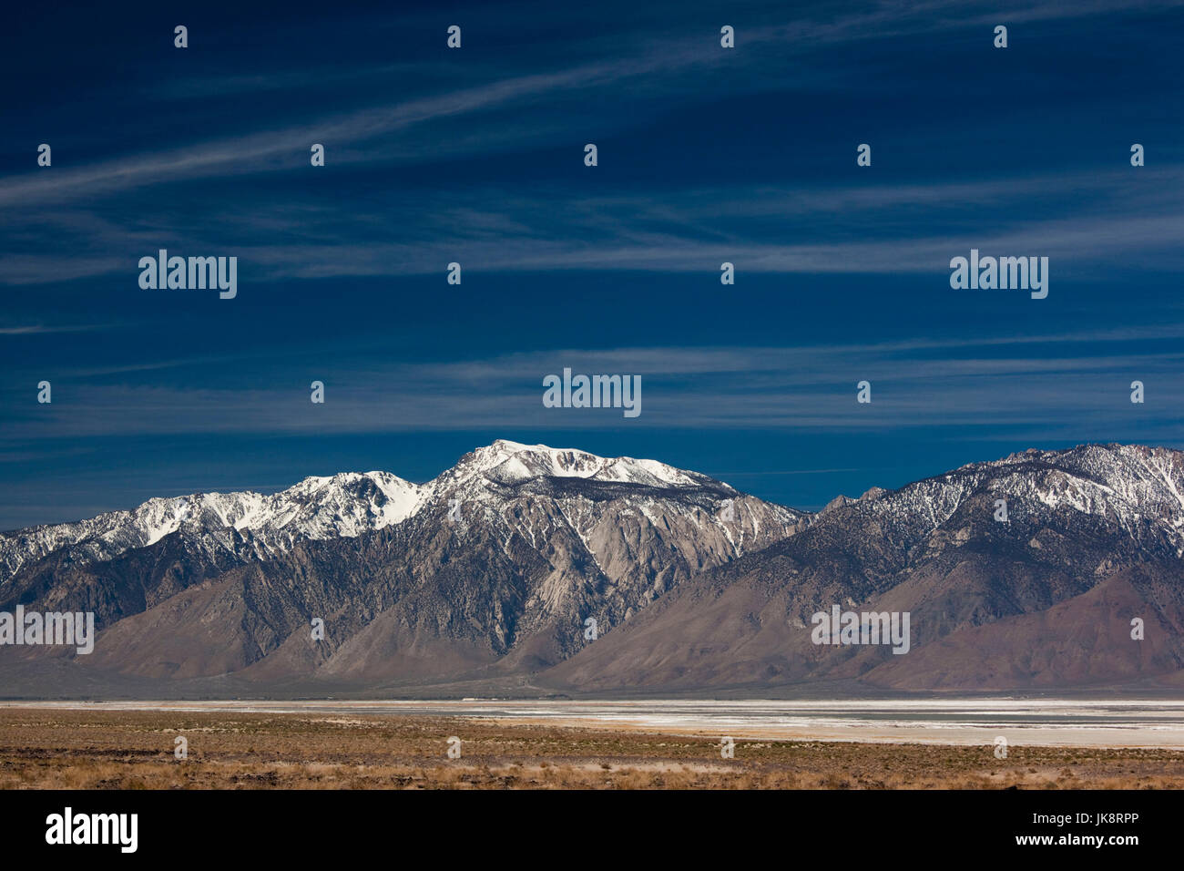 Owens lake salt flats hires stock photography and images Alamy