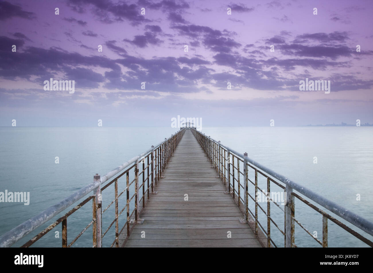 Kuwait, Kuwait Stadt, Pier, Meer, Morgenstimmung, Stock Photo