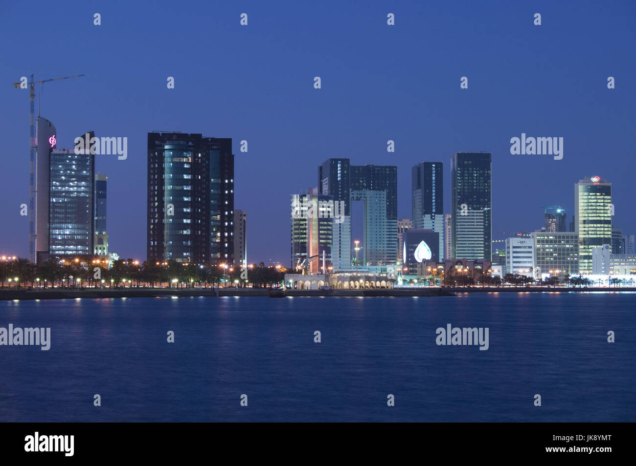 Katar, Doha, West Bay, Stadtansicht, Hochhäuser, Beleuchtung, Abend, Stock Photo