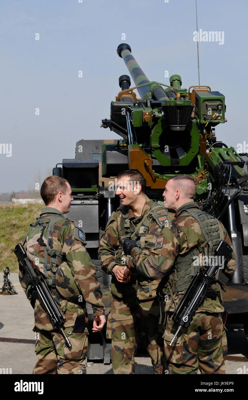 68th artillery regiment barracks hi-res stock photography and images ...