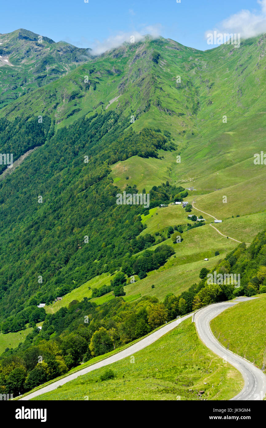 High pyrenees hi-res stock photography and images - Alamy