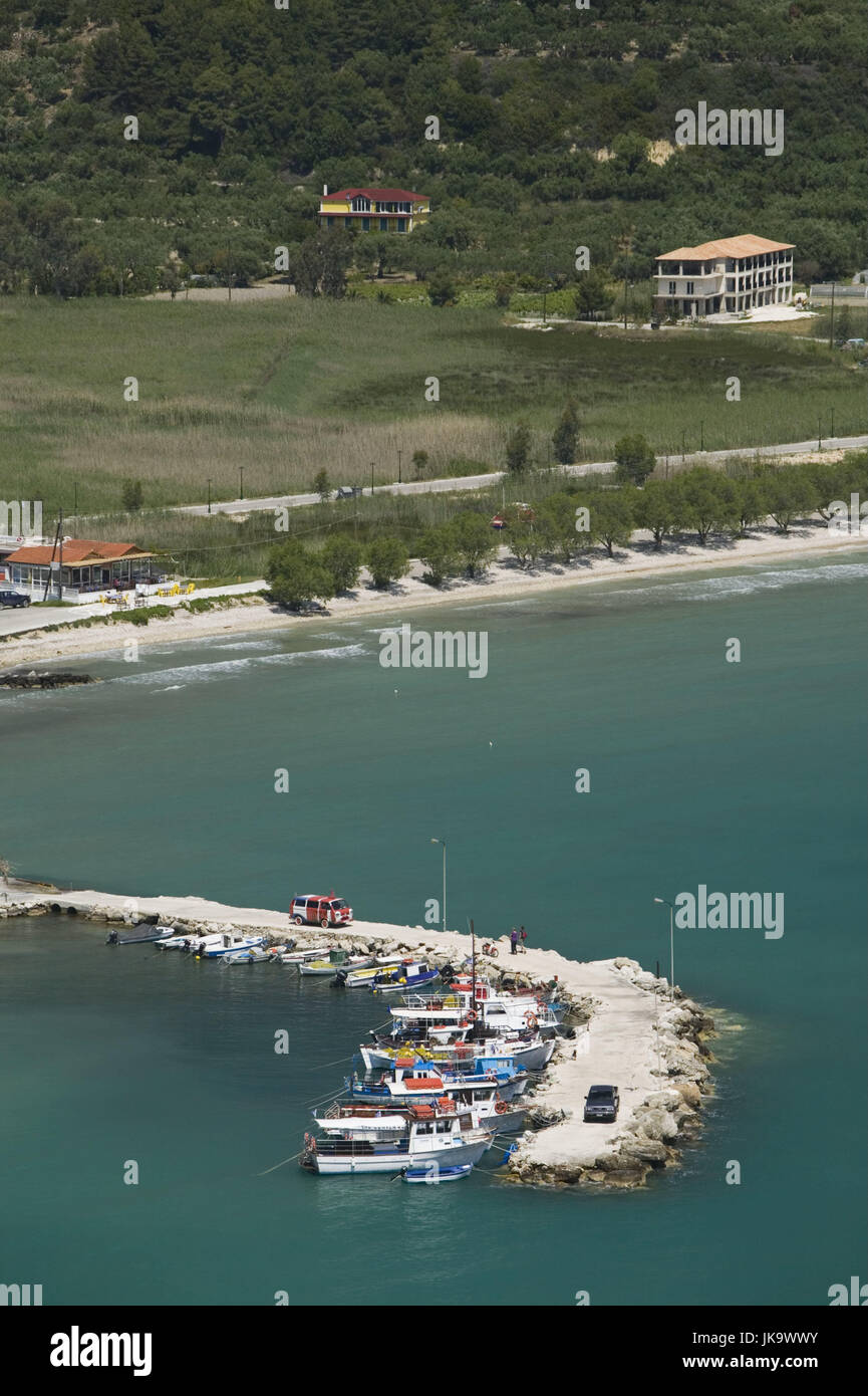 Griechenland, Ionische Inseln, Insel Zakynthos,  Limni Keriu, Mole, Boote,   Europa, Mittelmeerinsel, Meer, Mittelmeer, Reiseziel, Ortschaft, Strand, Wasser, Pier, Anlegestelle, Fischerboote, Fischerhafen, Autos, türkis, Stock Photo