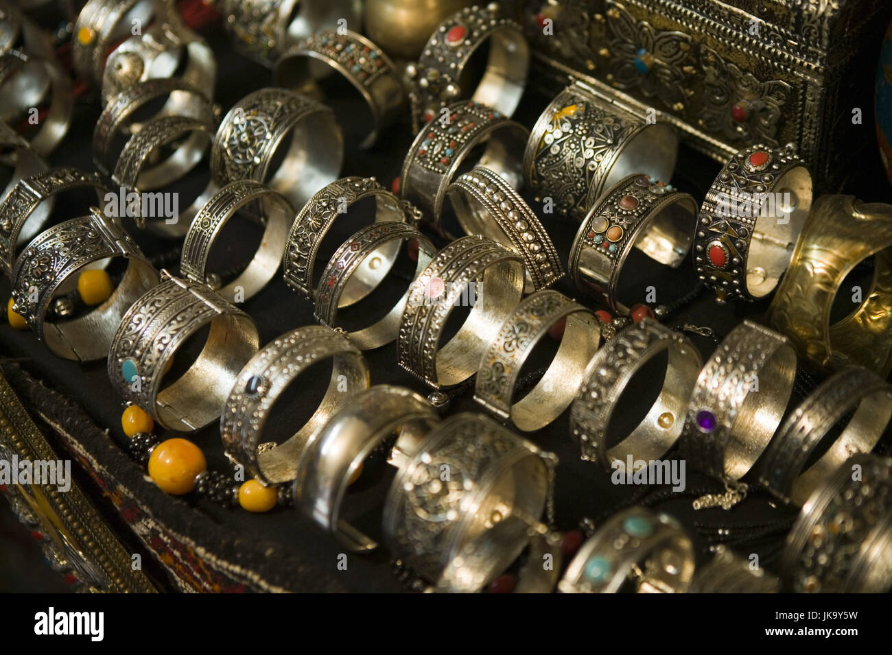 Schmuckgeschäft hi-res stock photography and images - Alamy