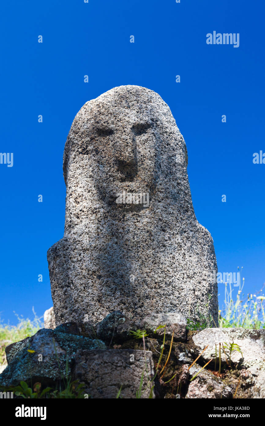 Myststatues menhirs de corse