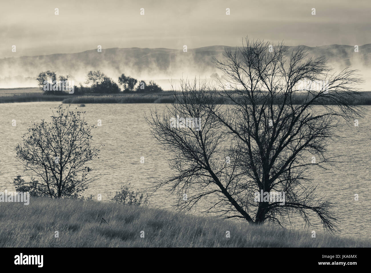 USA, South Dakota, Pierre, autumn morning along the Missouri River Stock Photo