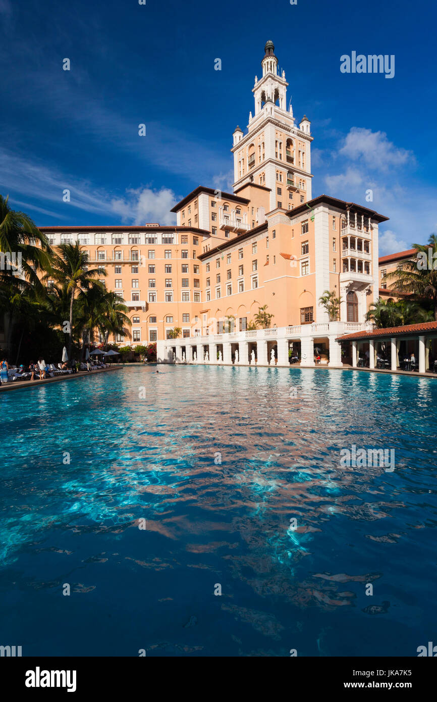 USA, Florida, Coral Gables, The Biltmore Hotel and swimming pool