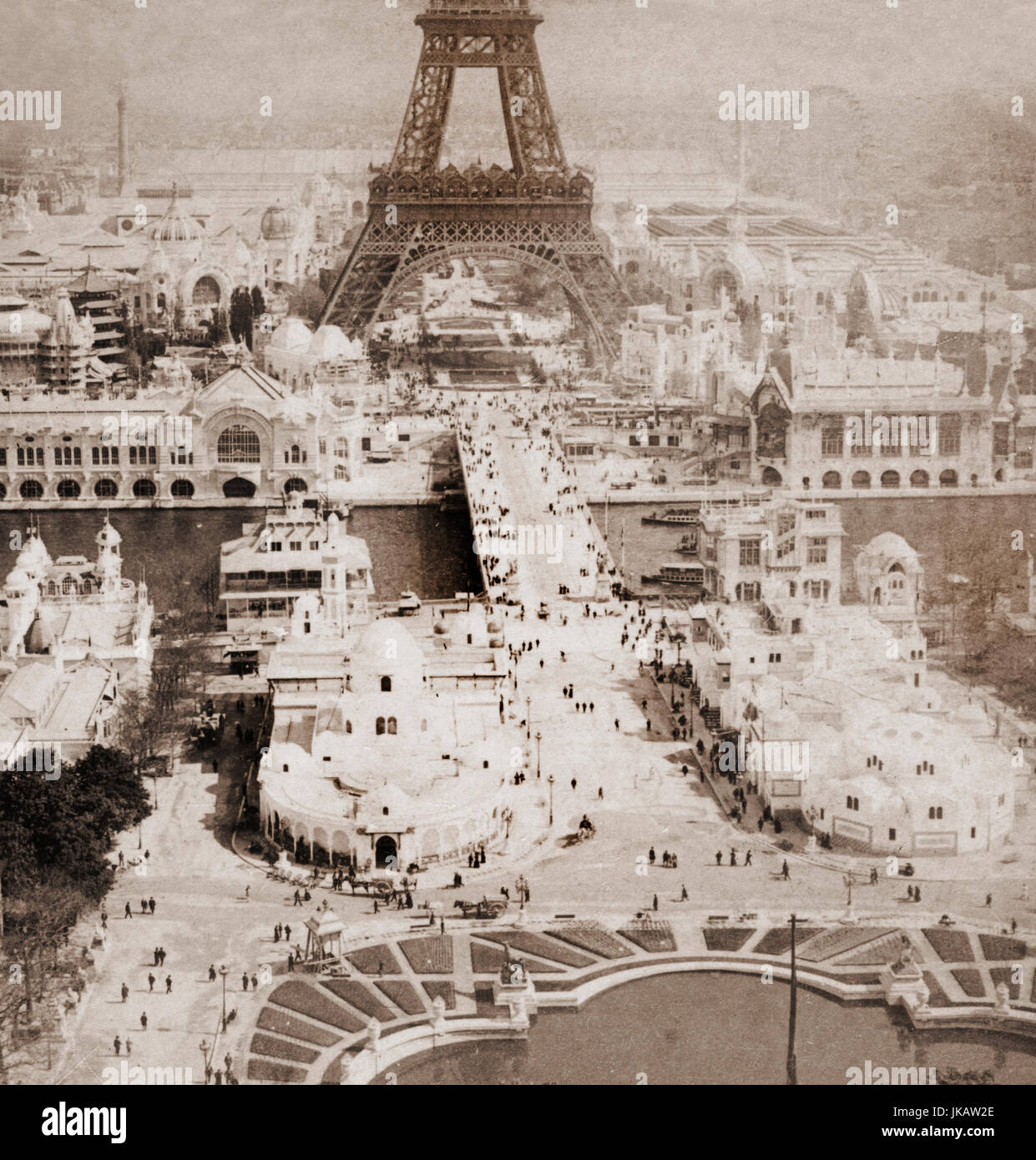 La grande épicerie de paris hi-res stock photography and images - Alamy