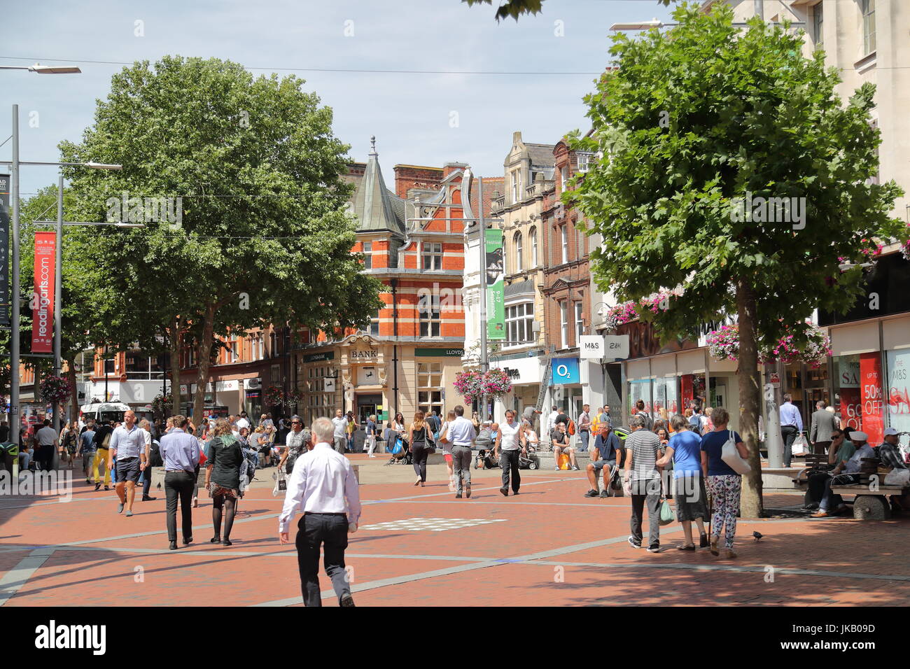 Broad Street in Reading, UK Stock Photo - Alamy