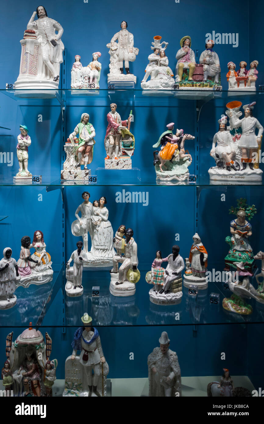 USA, Delaware, Wilmington, Winterthur Museum, decorative arts museum and former home of Henry Francis Du Pont, interior with small porcelain figures Stock Photo