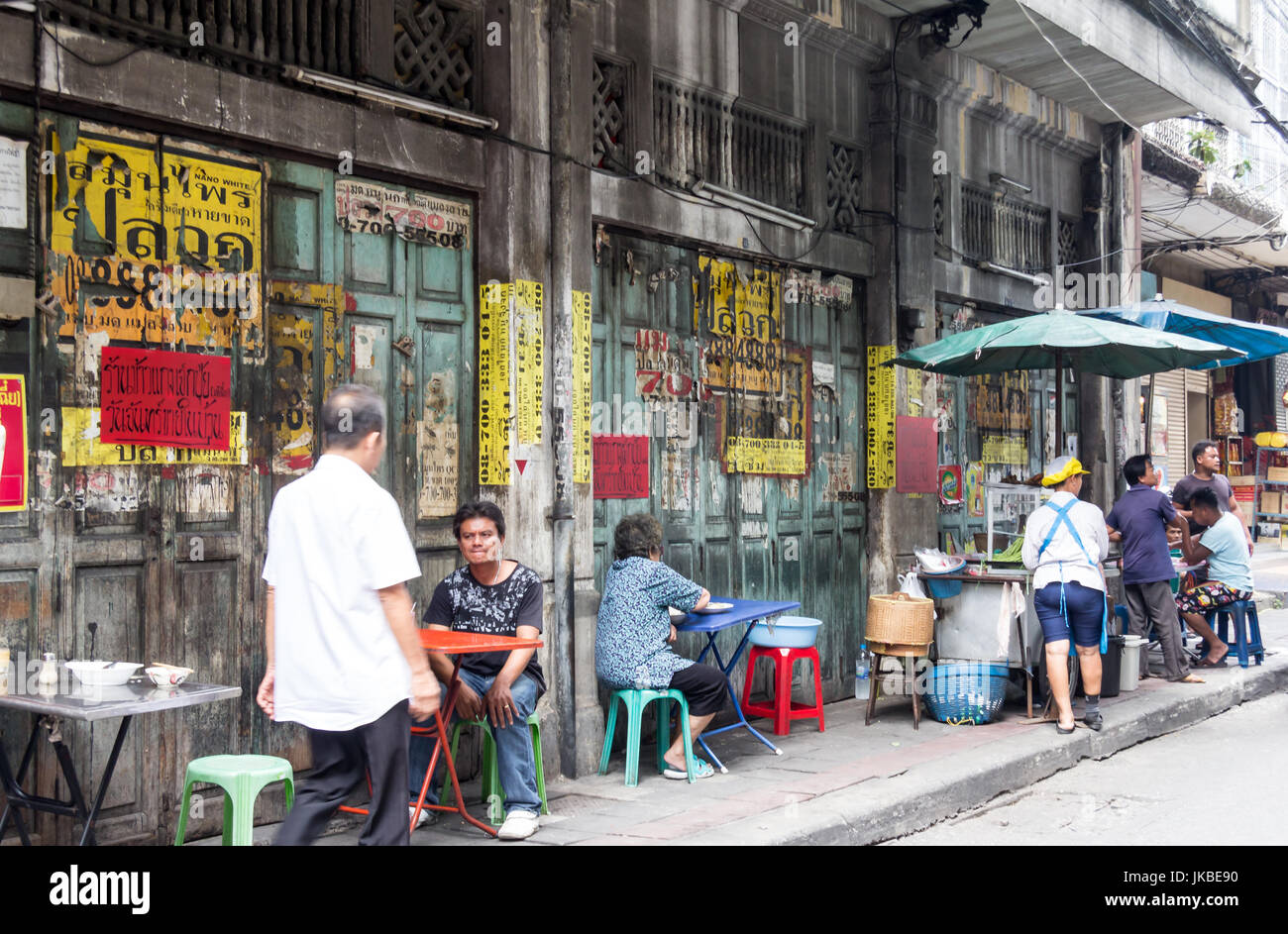 Street food restaurant. Chinatown, Bangkok, Thailand Stock Photo Alamy