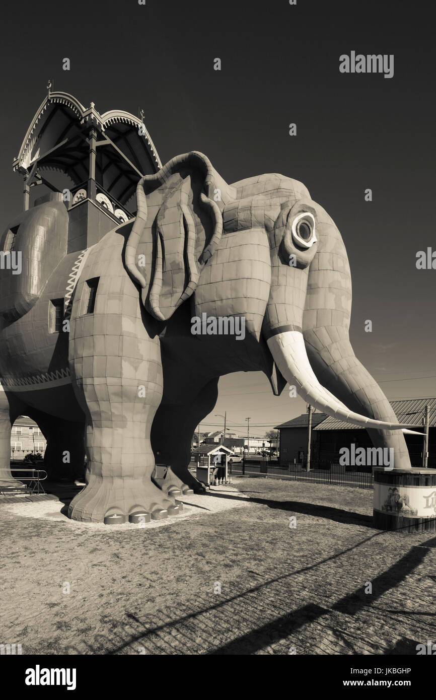 USA, New Jersey, Margate, Lucy the Elephant, beachfront elephant