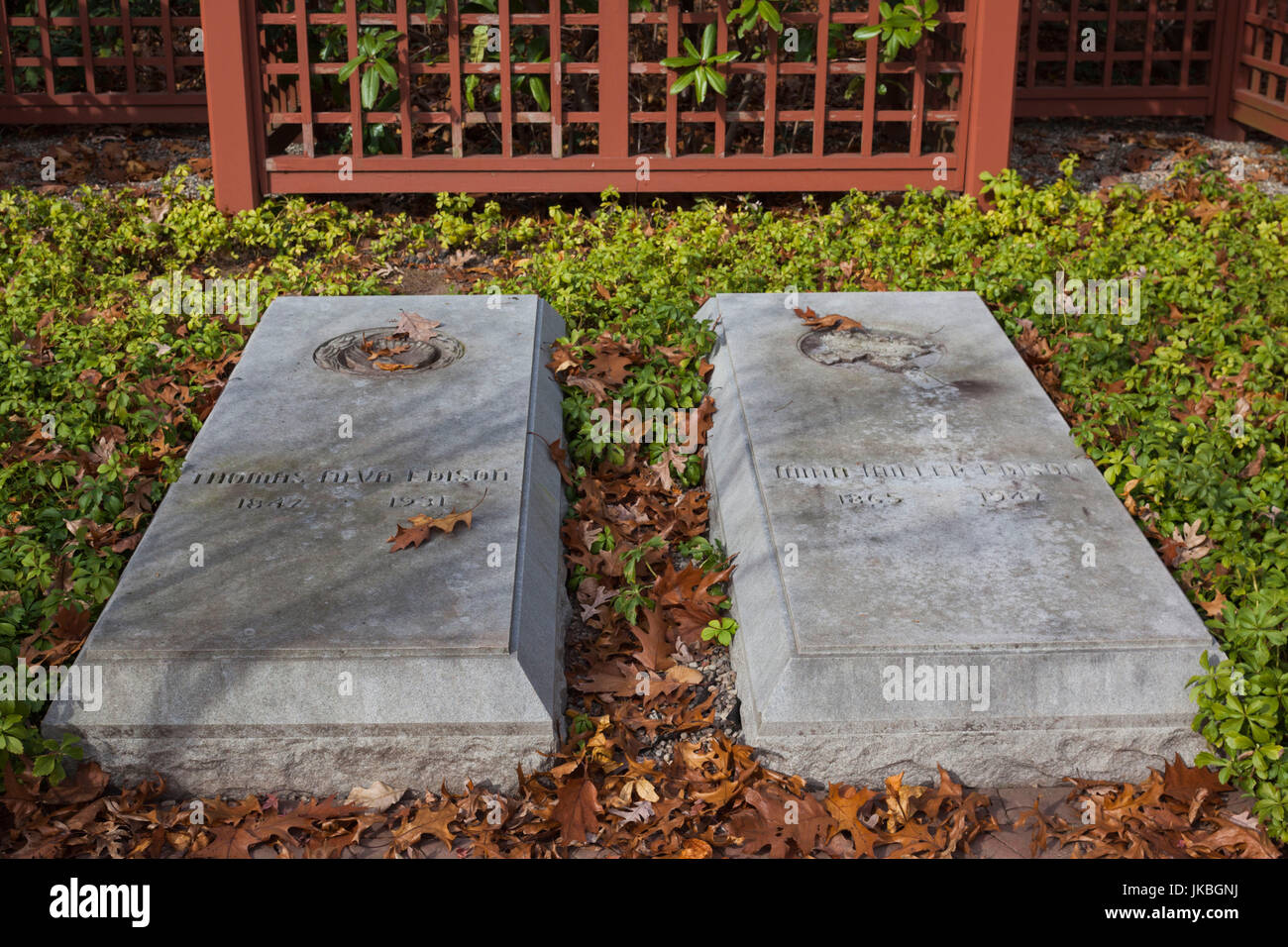 Graves of thomas edison and wife mina miller edison hires stock