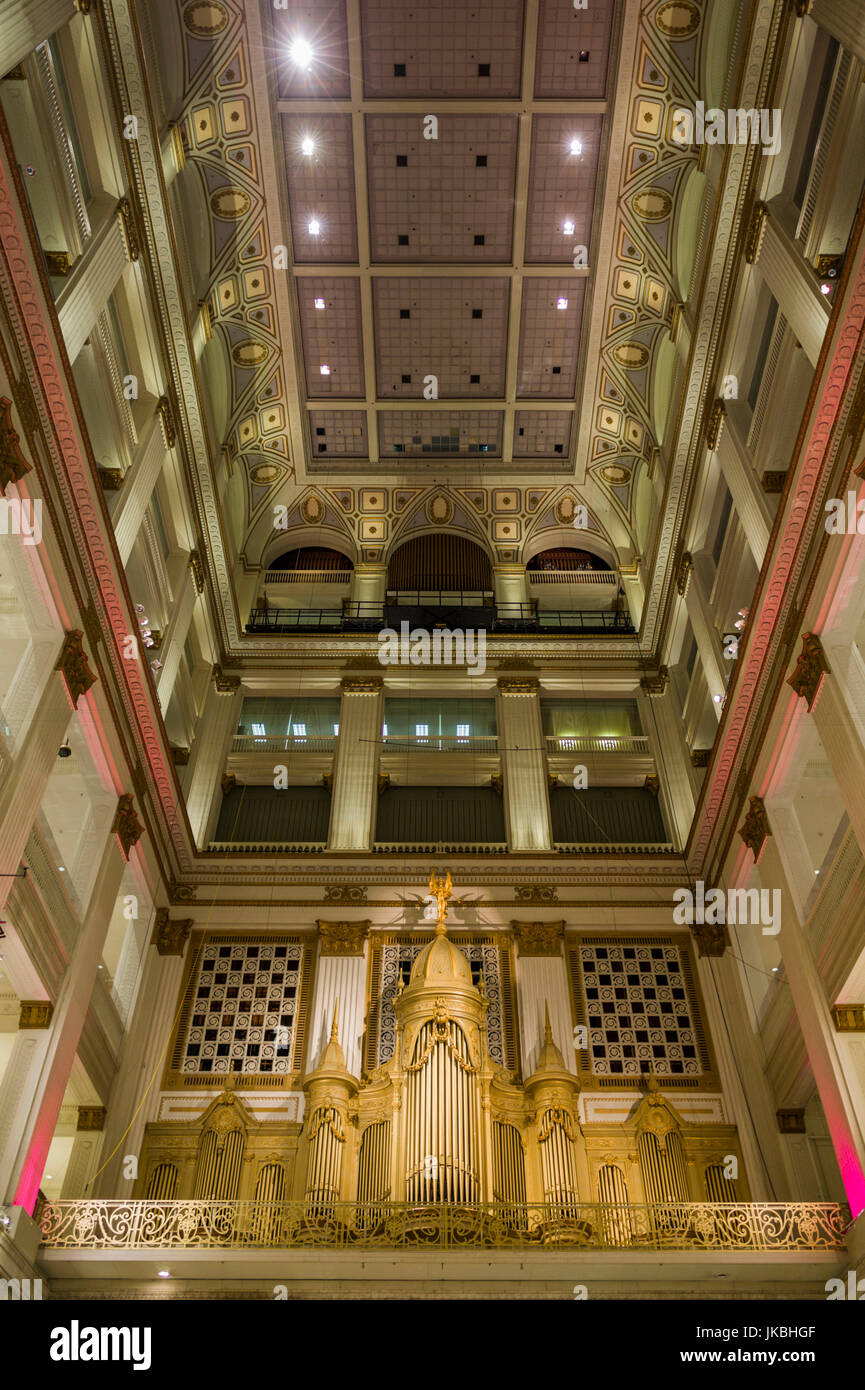 USA, Pennsylvania, Philadelphia, interior of Macy's department store