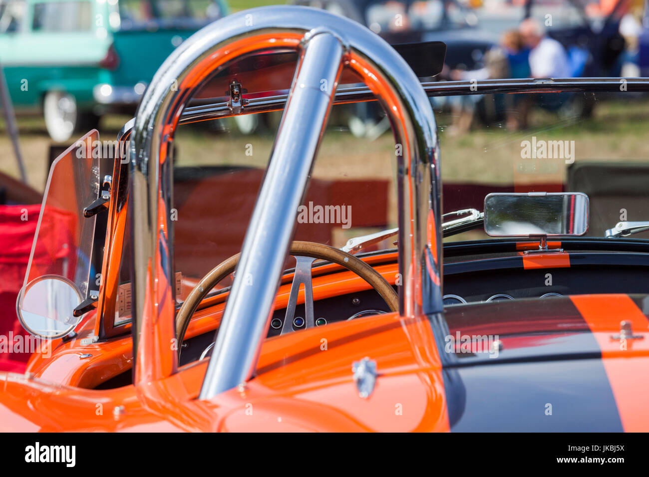 Cobra racing car roll bar hi-res stock photography and images - Alamy
