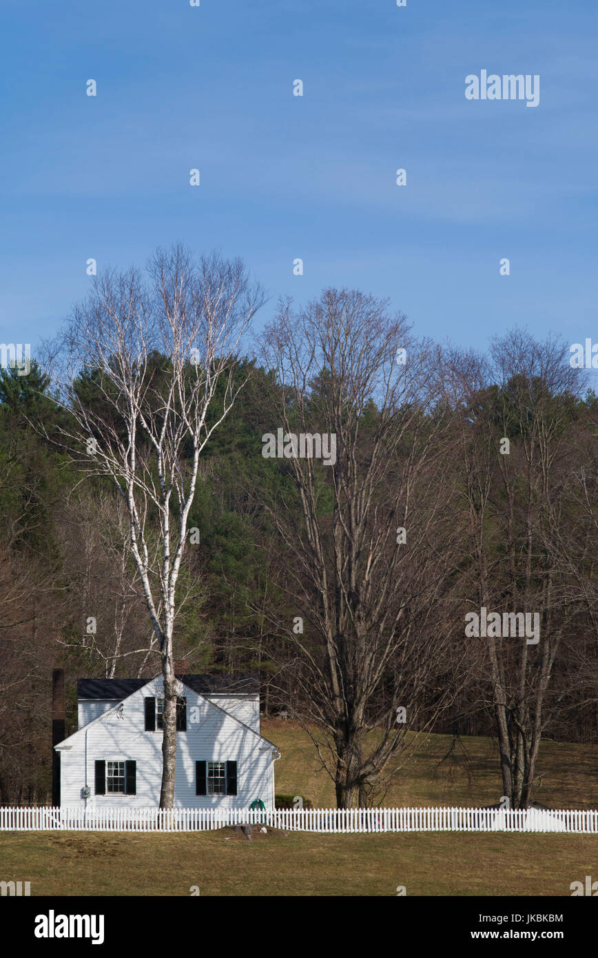 USA, New Hampshire, Orford, One of the seven Ridge Federaliststyle