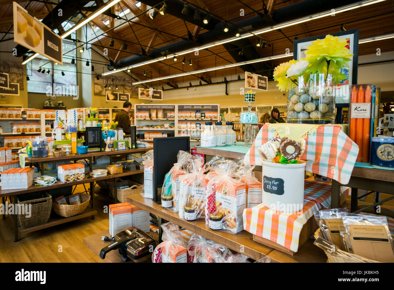 USA, Vermont, Norwich, King Arthur Flour, Flour company's Store, cafe