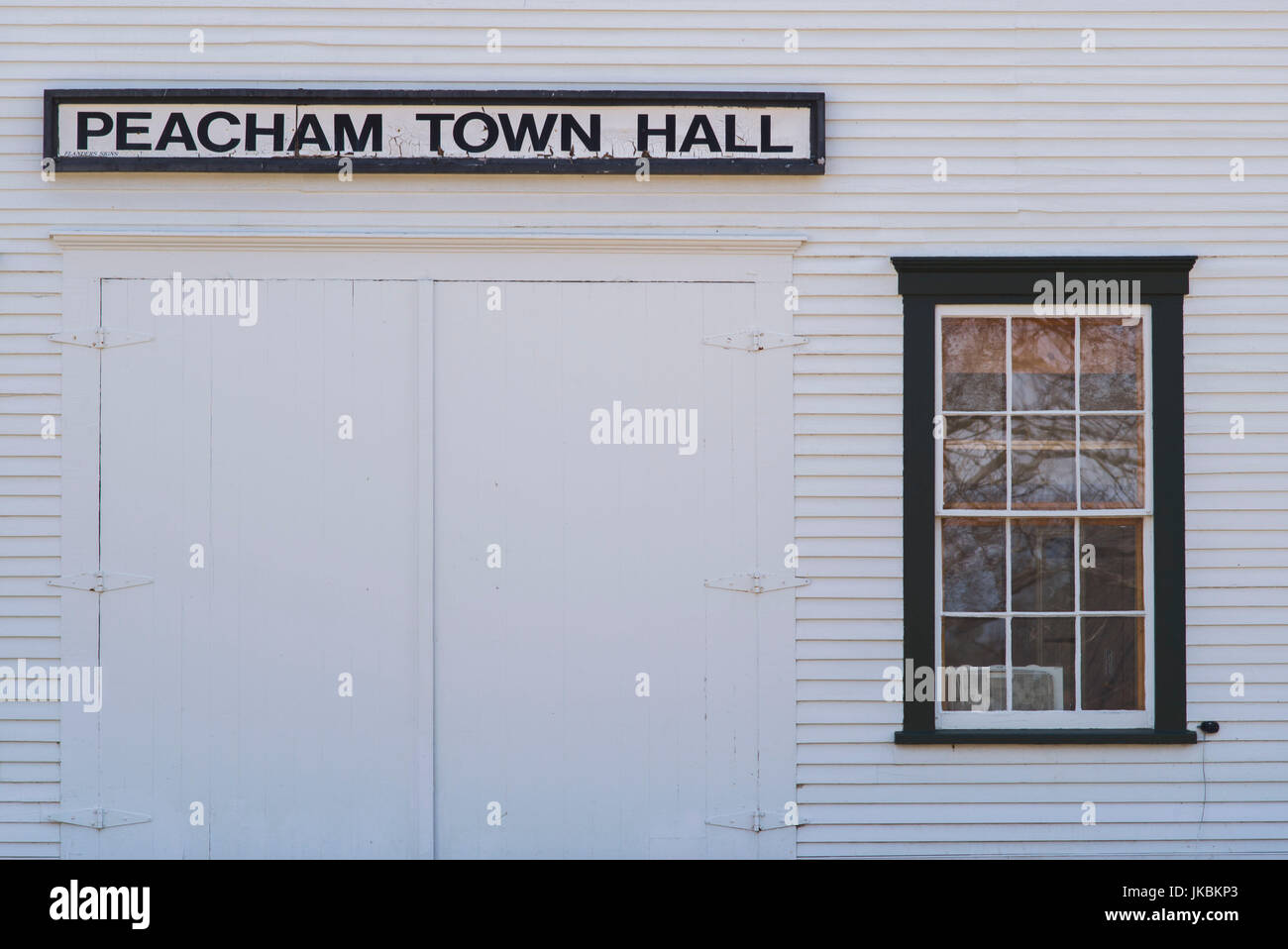 USA, Vermont, Peacham, sign for Peacham Town Hall Stock Photo Alamy