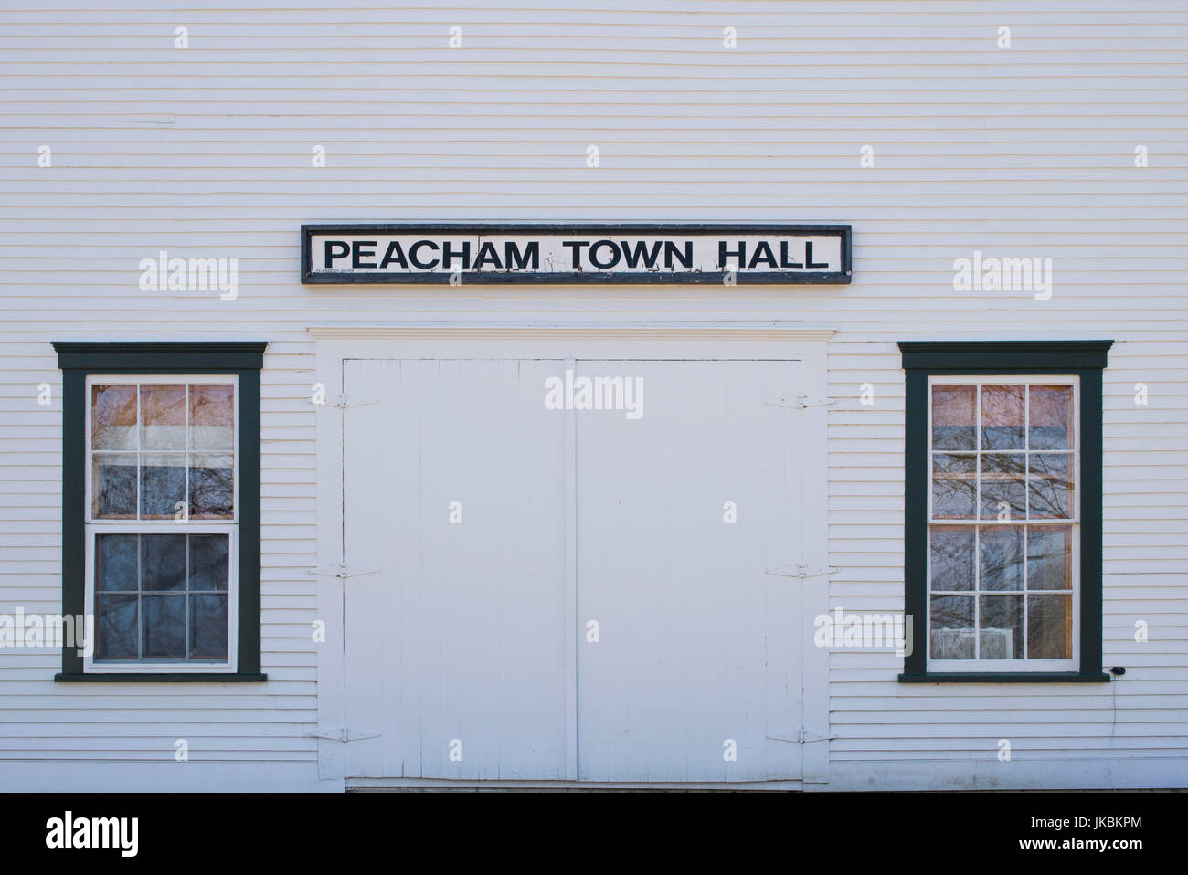 USA, Vermont, Peacham, sign for Peacham Town Hall Stock Photo Alamy