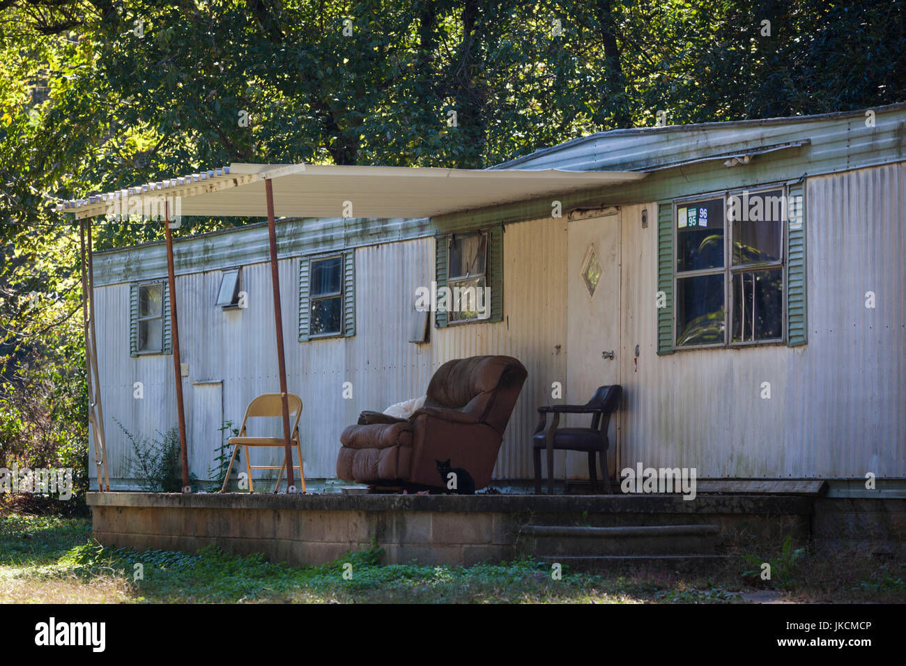 USA, Georgia, Athens, old mobile home, trailer Stock Photo