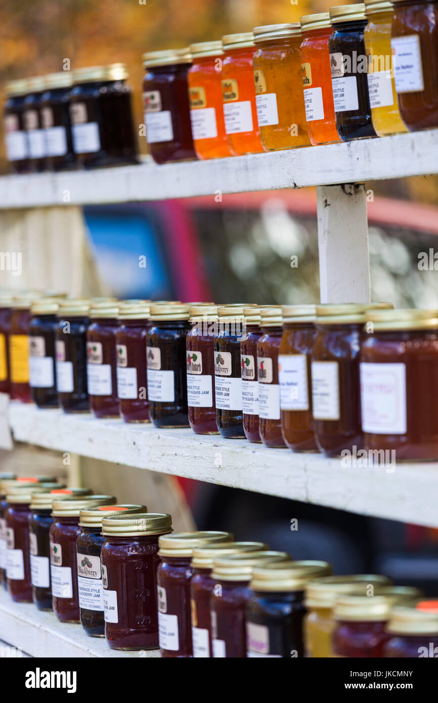Outdoor jam and jelly stand by the blue ridge parkway hires stock photography and images Alamy