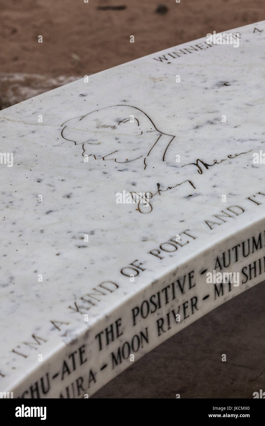 Grave of johnny mercer hires stock photography and images Alamy