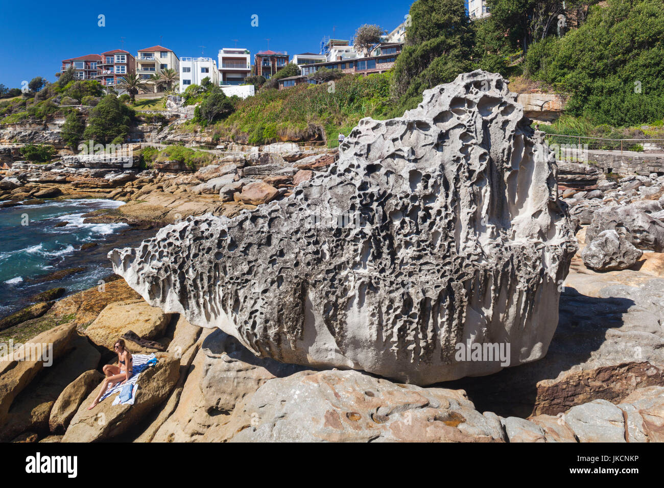 Australia, New South Wales, NSW, Sydney, Bondi Beach, rocky shoreline Stock Photo