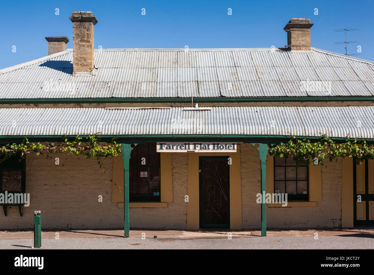 Farrell flat hotel hires stock photography and images Alamy