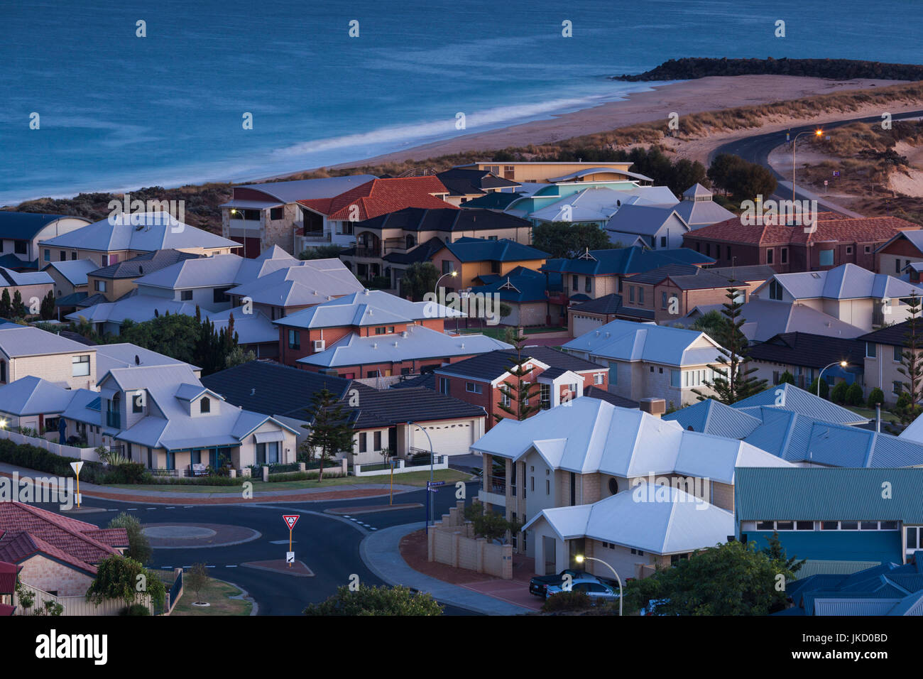 Australia, Western Australia, Bunbury, elevated view of beach houses