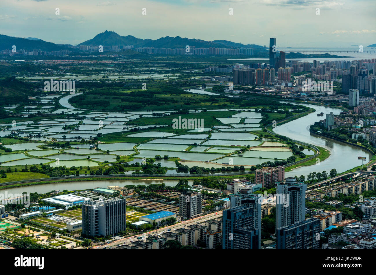 Shenzhen River (Sham Chun River) separating southern Shenzhen from Yuen Long area of Hong Kong SAR Stock Photo